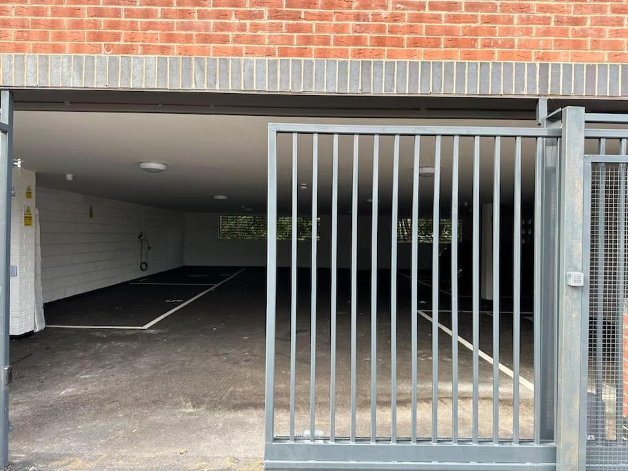 Brand New Modern Luxurious Apartment Near The City Birmingham Esterno foto